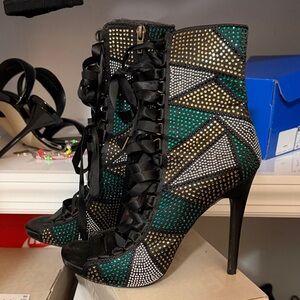 Elegant Black and Green Studded Women's Boots